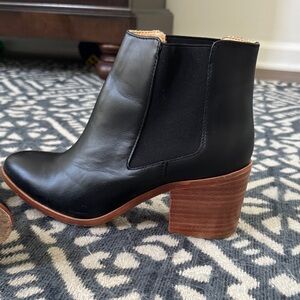 Nisolo Black Leather Ankle Booties with Brown Heel worn once